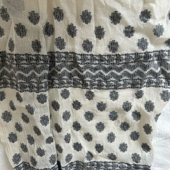 Eileen Fisher Scarf - Picture 2 of 4